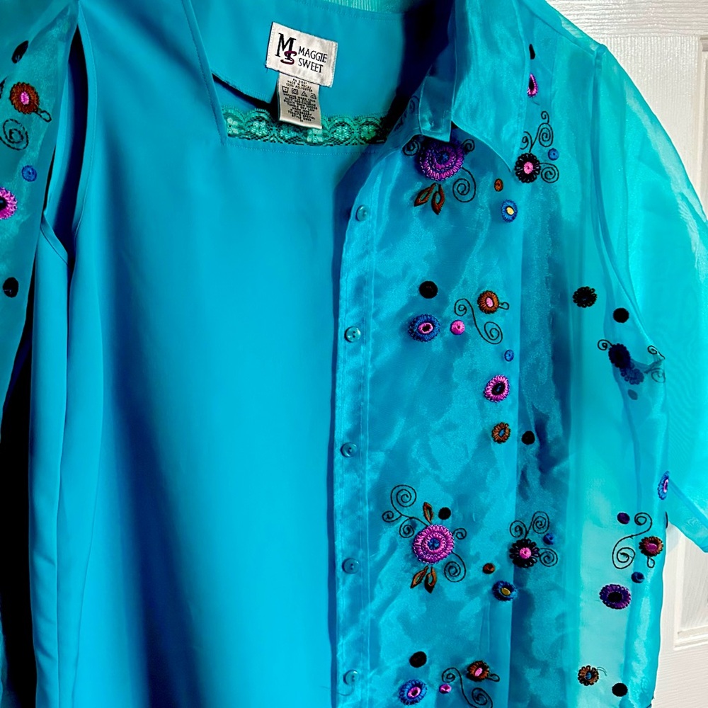 MAGGIE SWEET Embroidered Sheer Turquoise Two apiece  Blouse